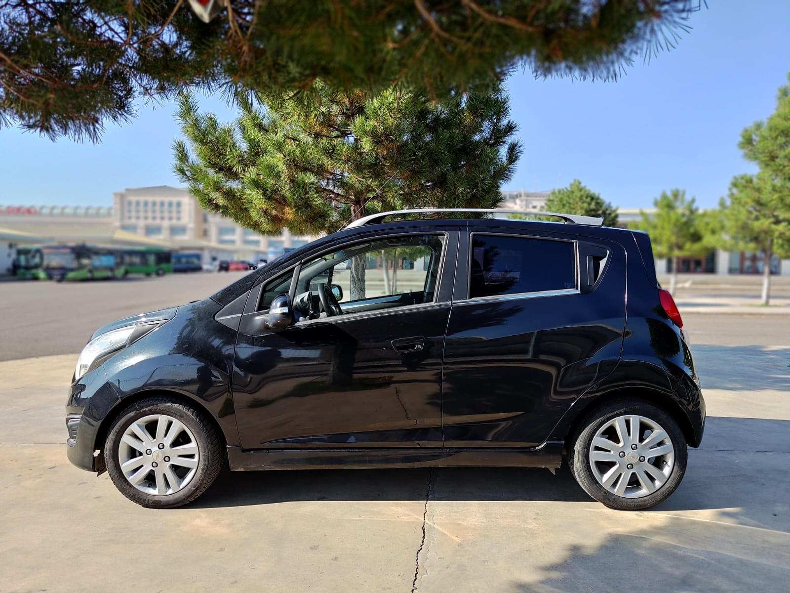 Chevrolet Spark Thumbnail 5