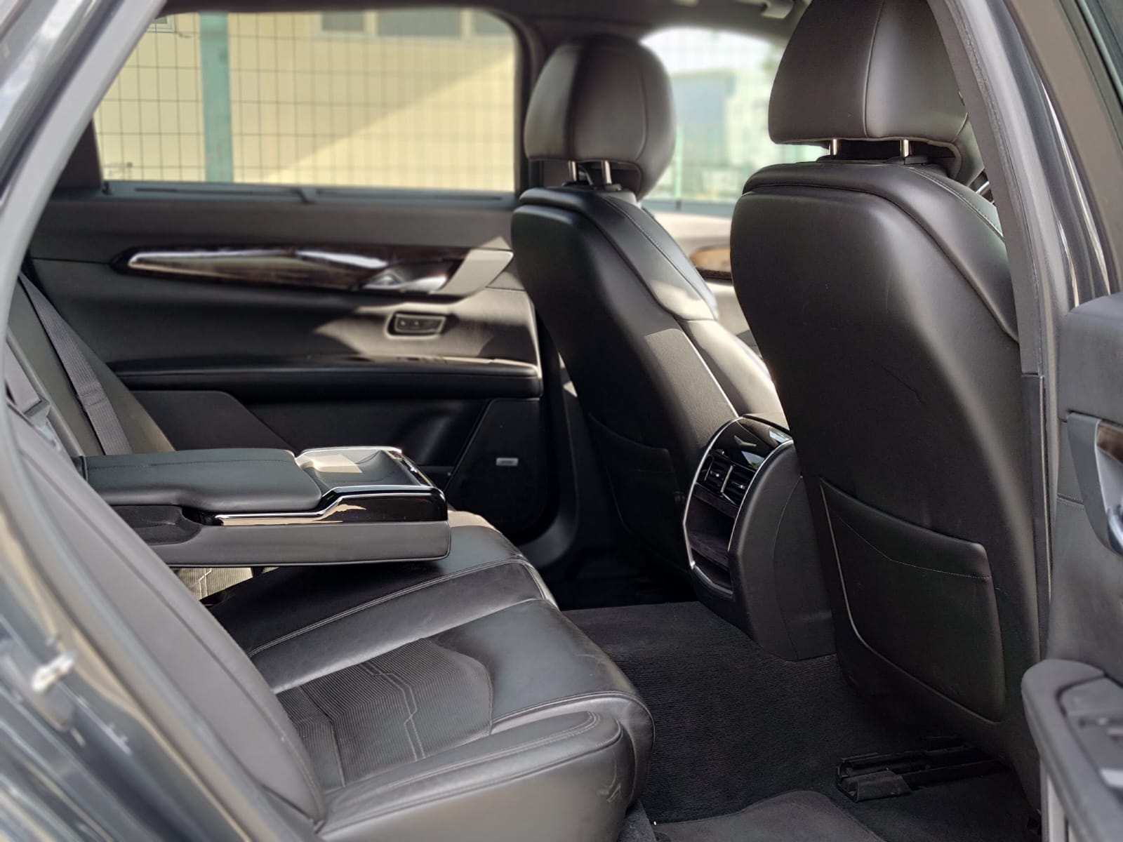 Cadillac CT6 Thumbnail 11