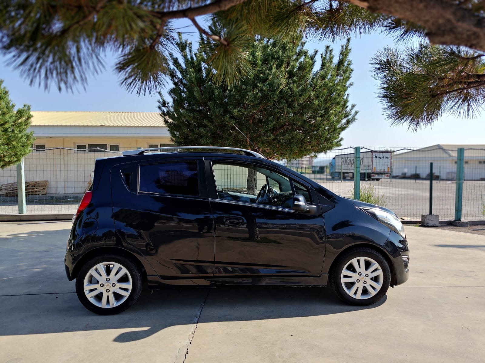 Chevrolet Spark Thumbnail 6