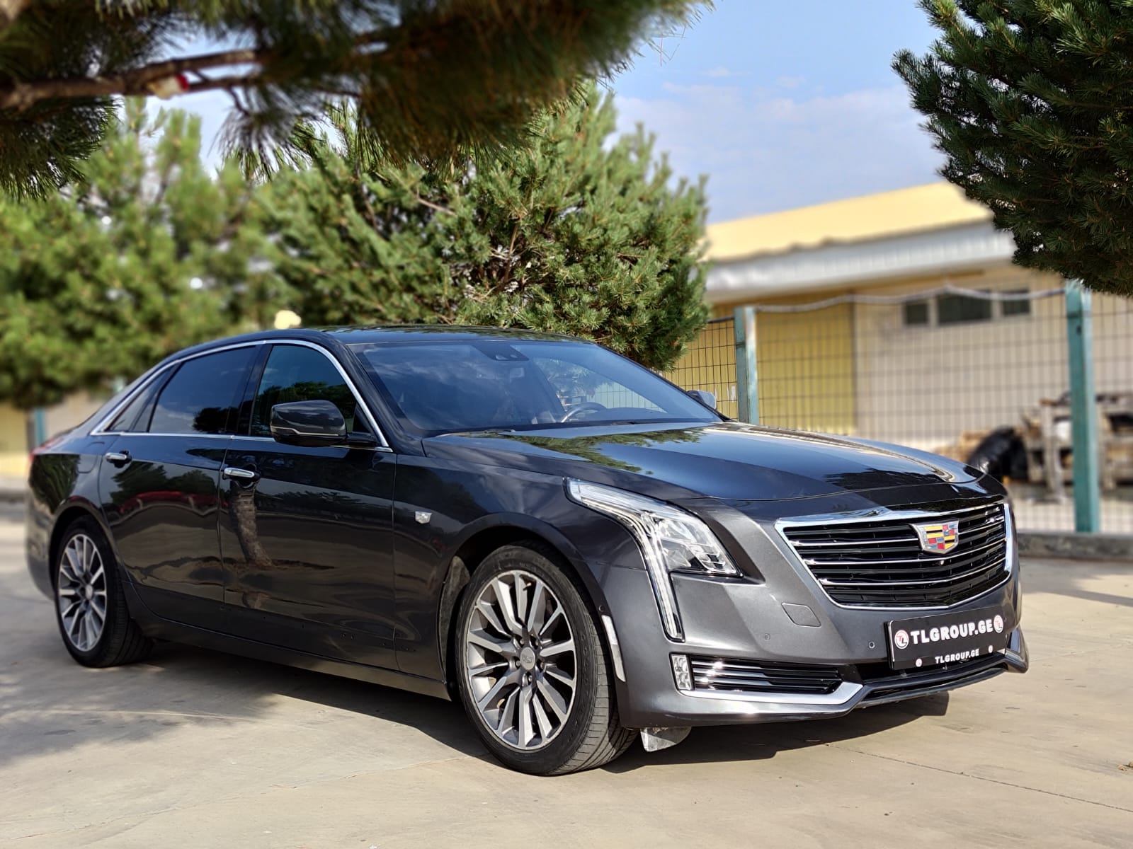 Cadillac CT6 Thumbnail 4